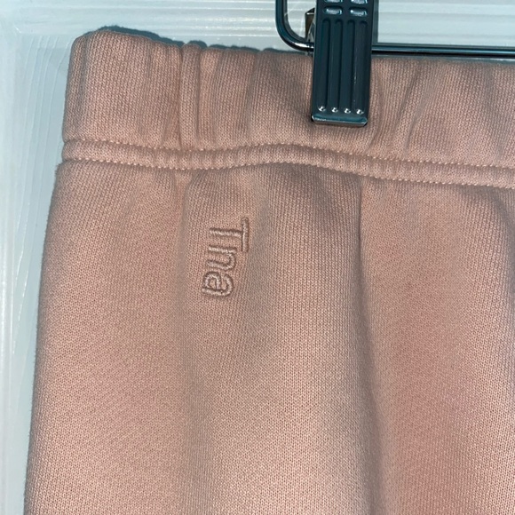 TNA Cozy AF Light Pink sweatpants large 💗 - Picture 5 of 6